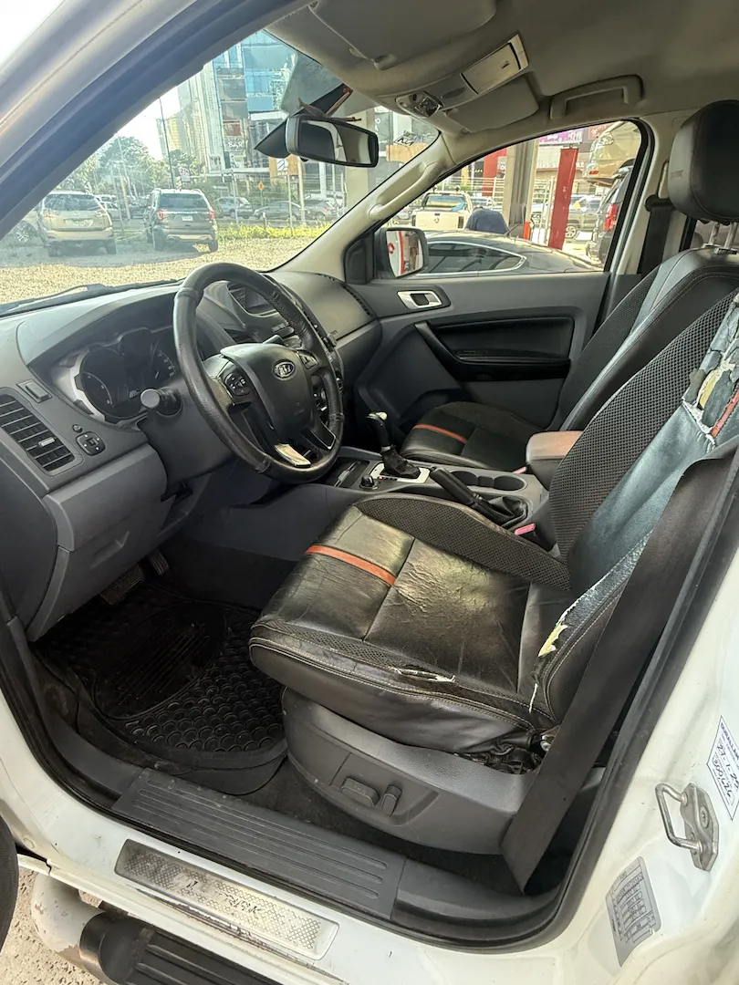 Preview imagenes del auto