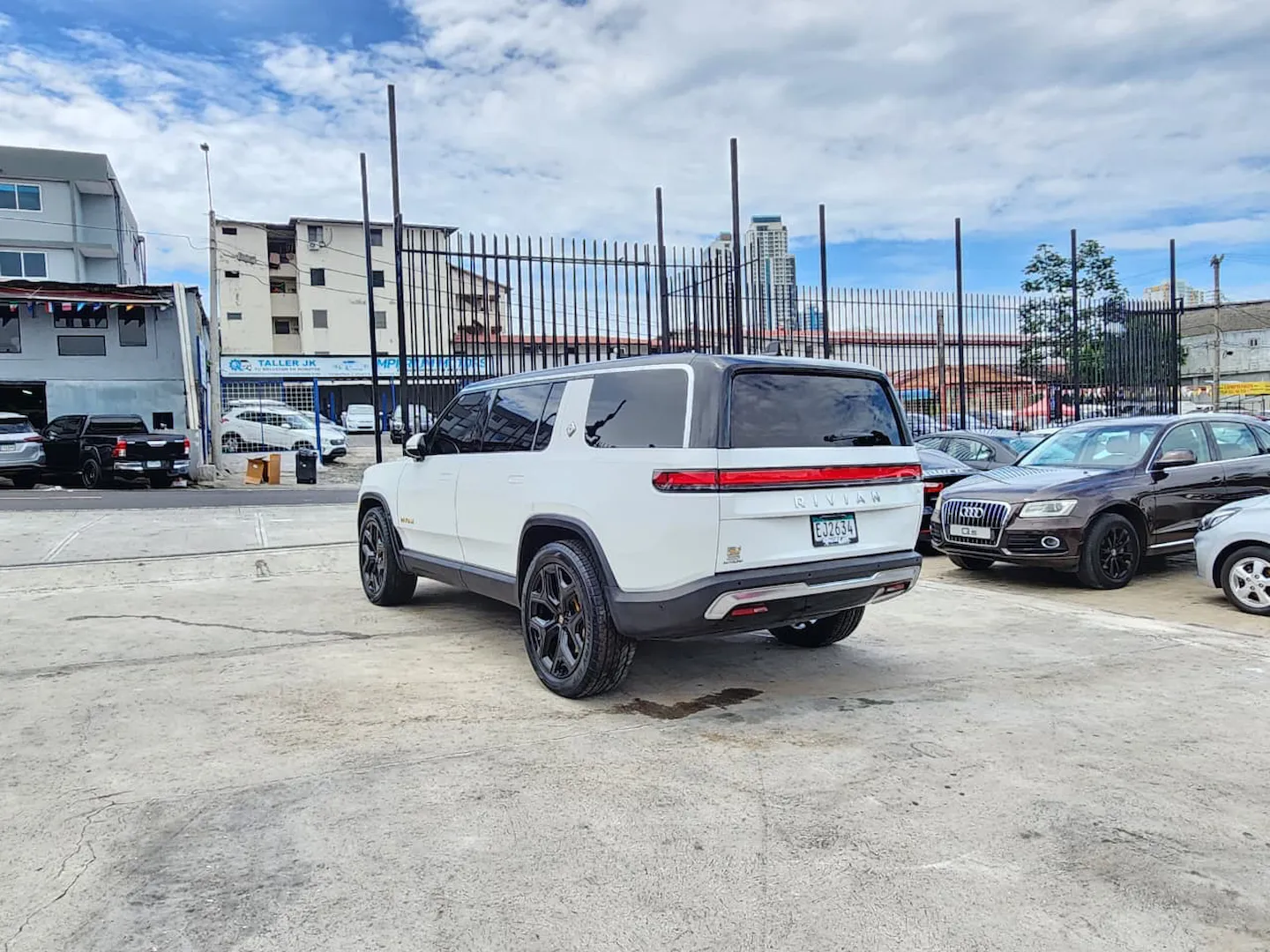 Preview imagenes del auto