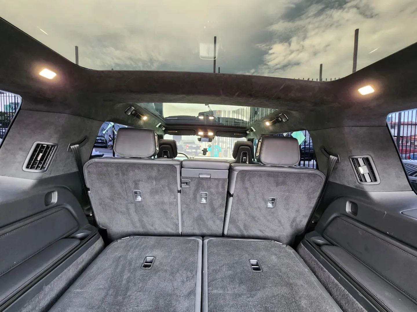 Preview imagenes del auto