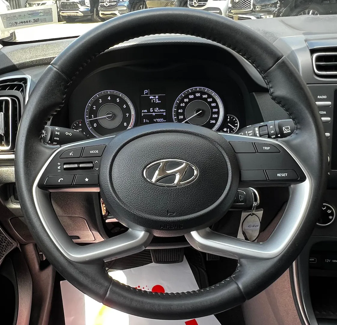 Preview imagenes del auto