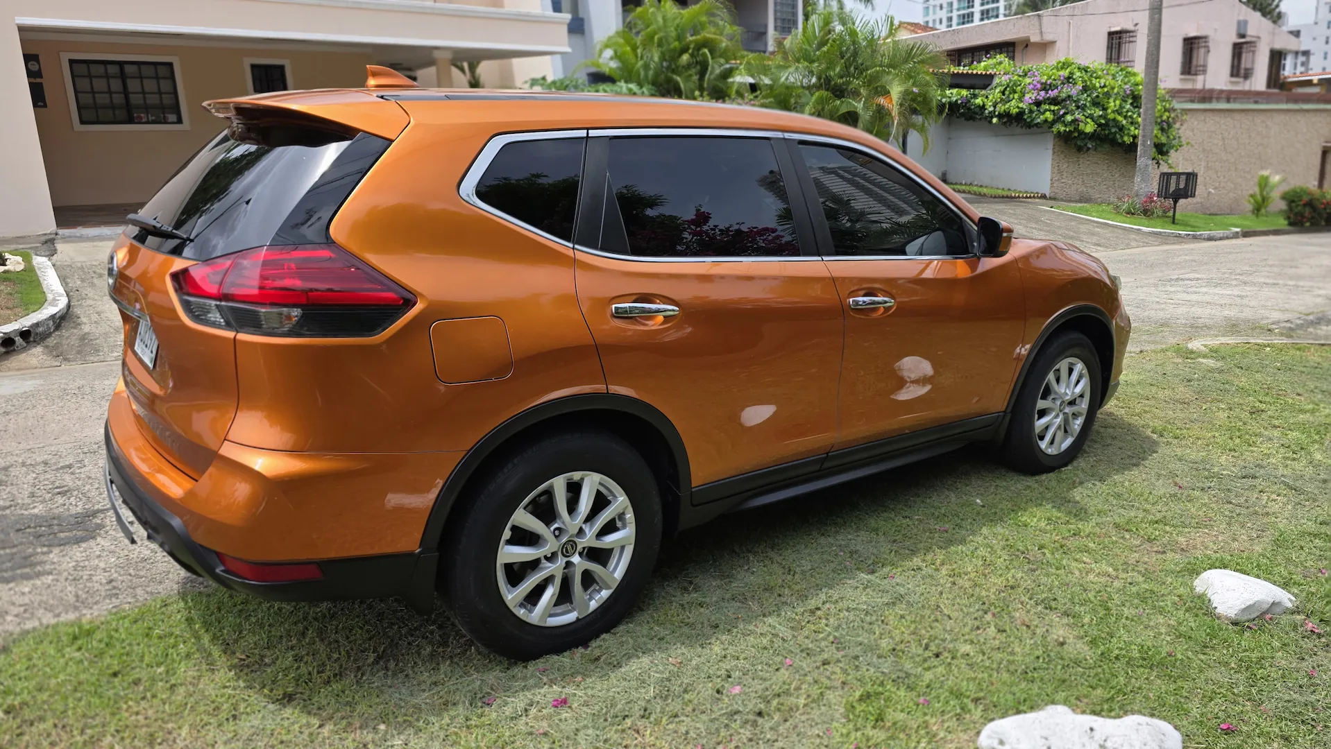 Preview imagenes del auto