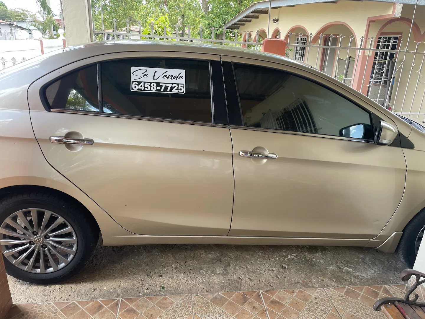 Preview imagenes del auto