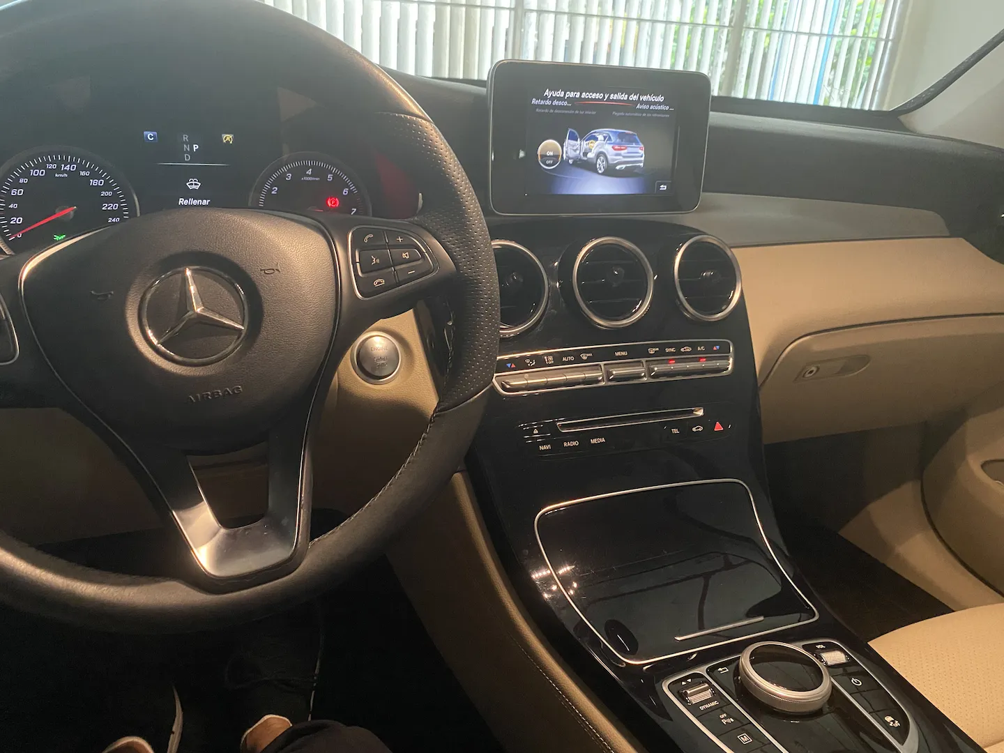 Preview imagenes del auto