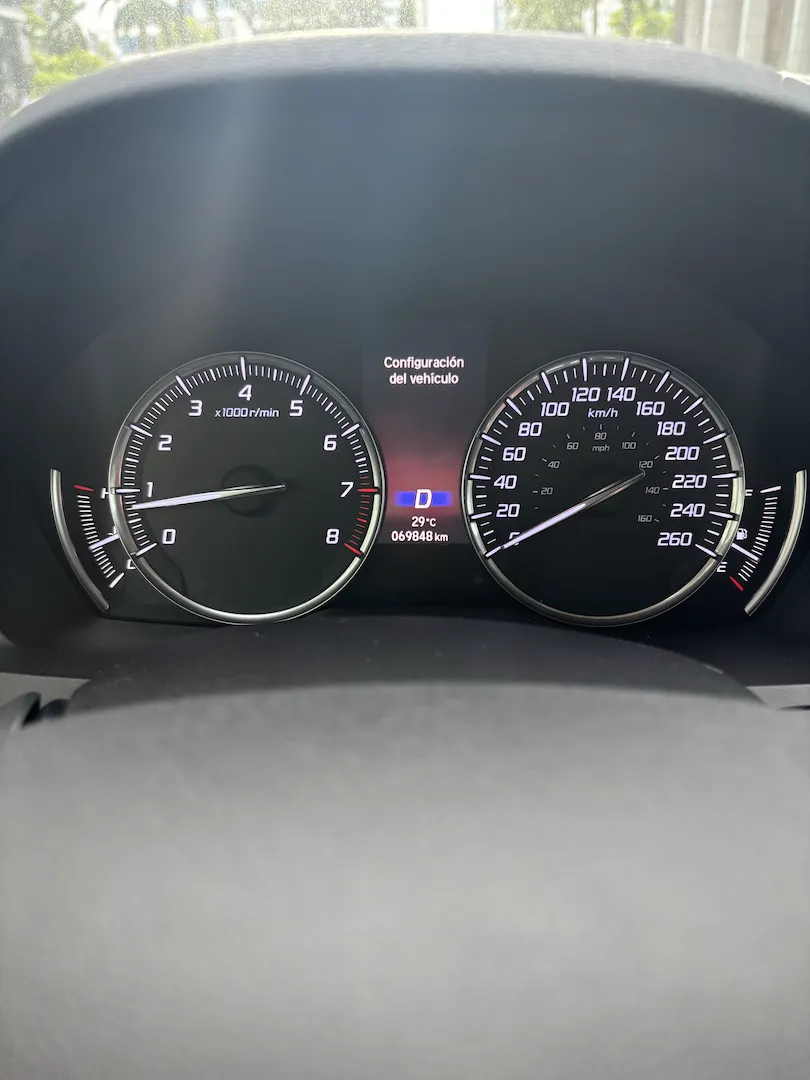 Preview imagenes del auto