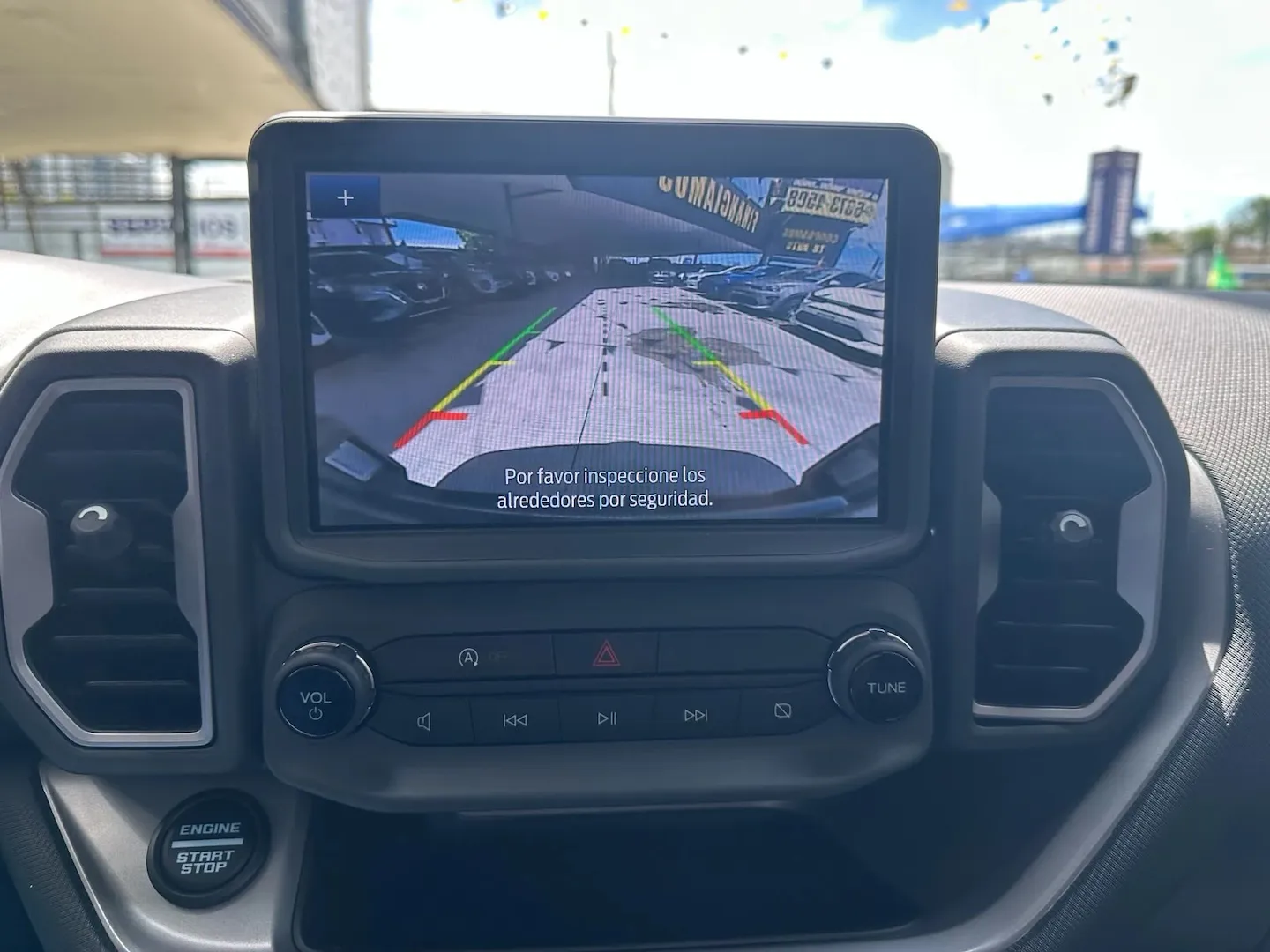 Preview imagenes del auto