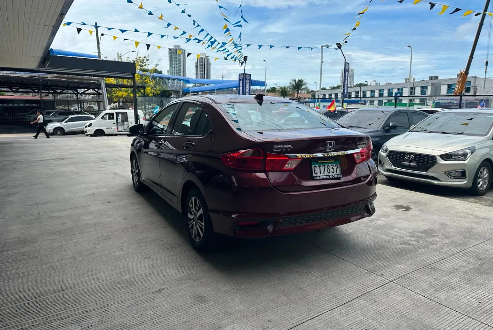 Preview imagenes del auto