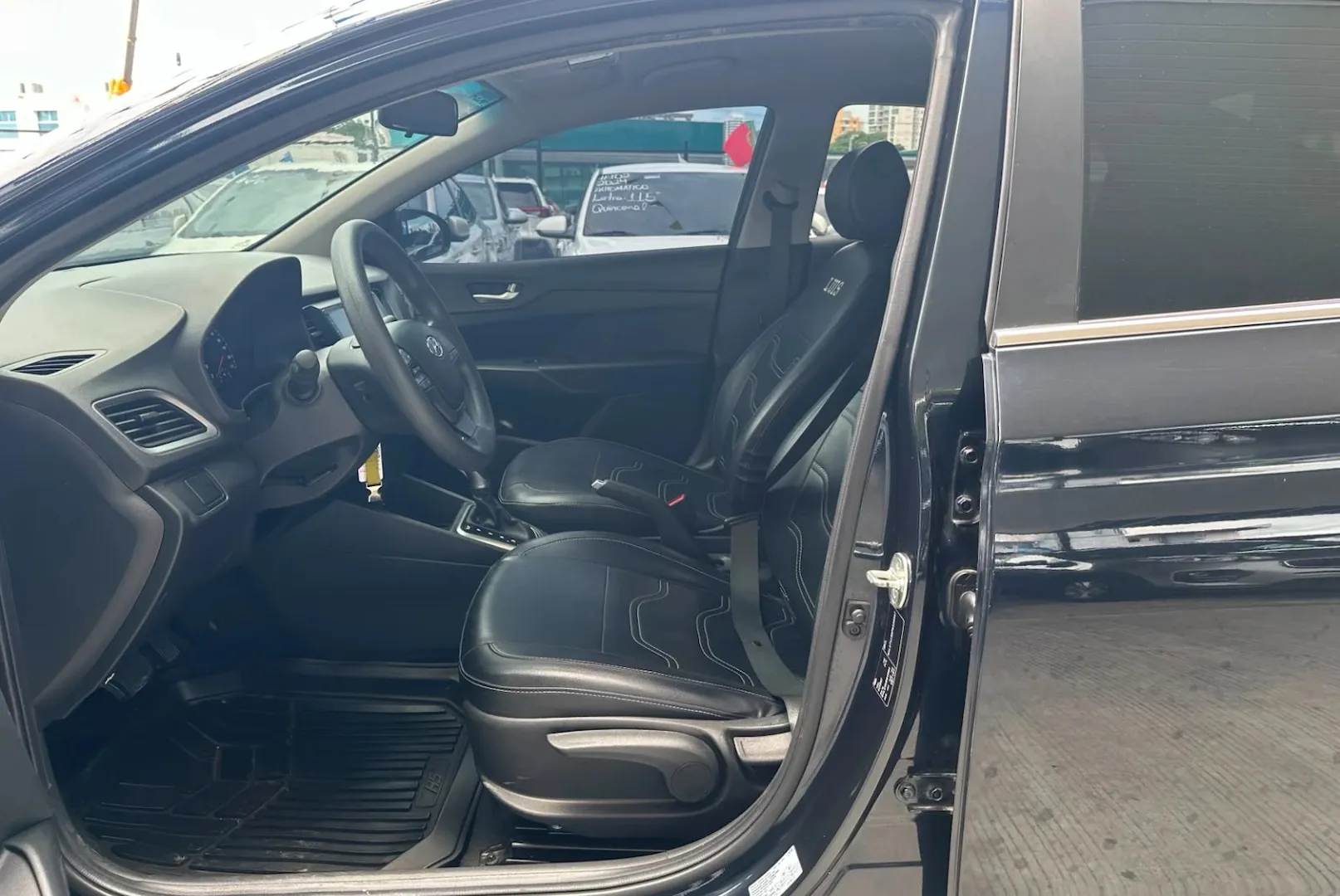 Preview imagenes del auto