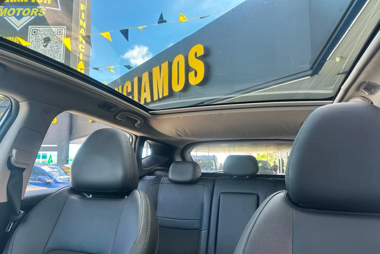 Preview imagenes del auto