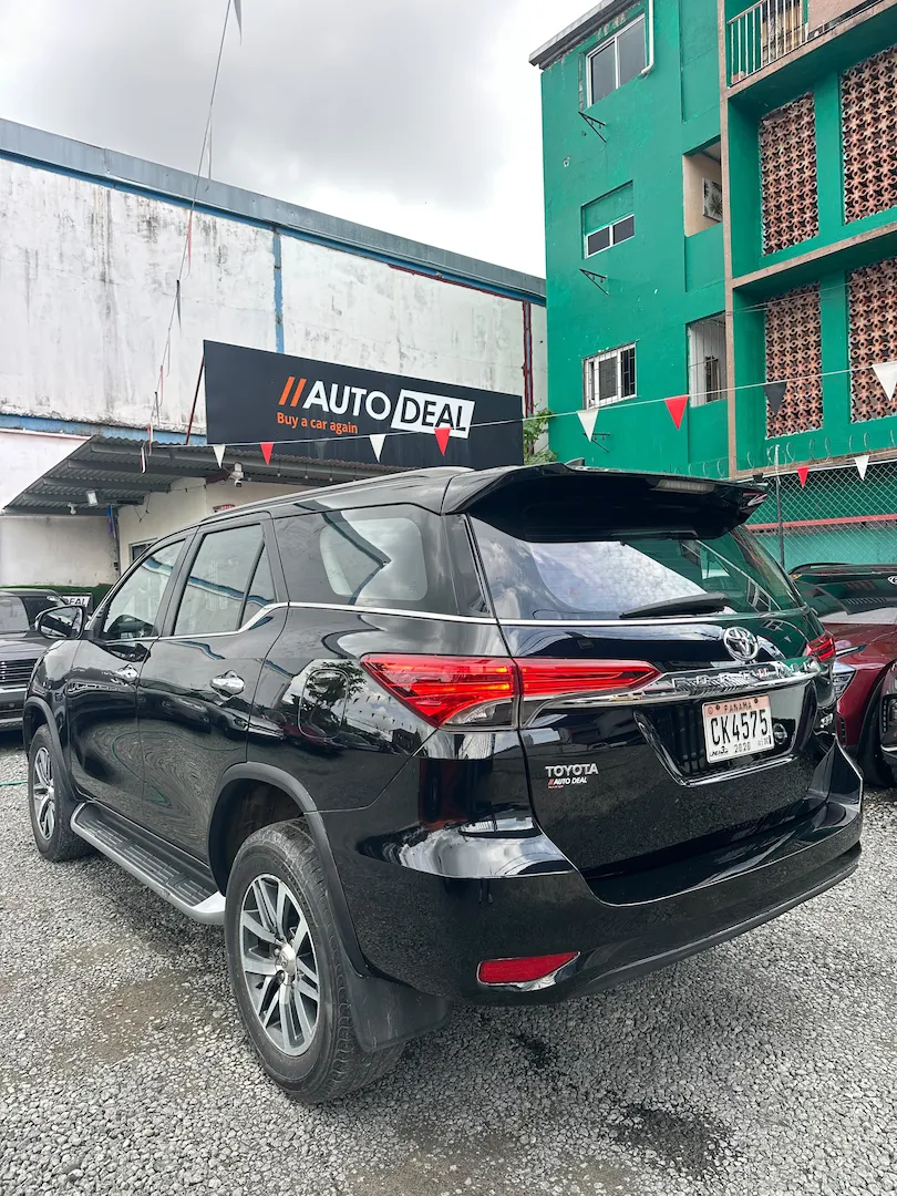 Preview imagenes del auto
