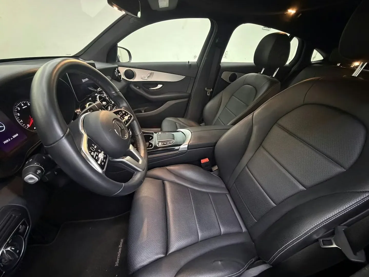 Preview imagenes del auto