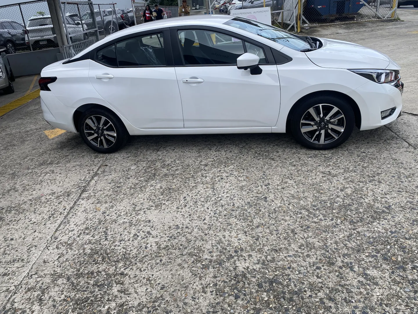 Preview imagenes del auto