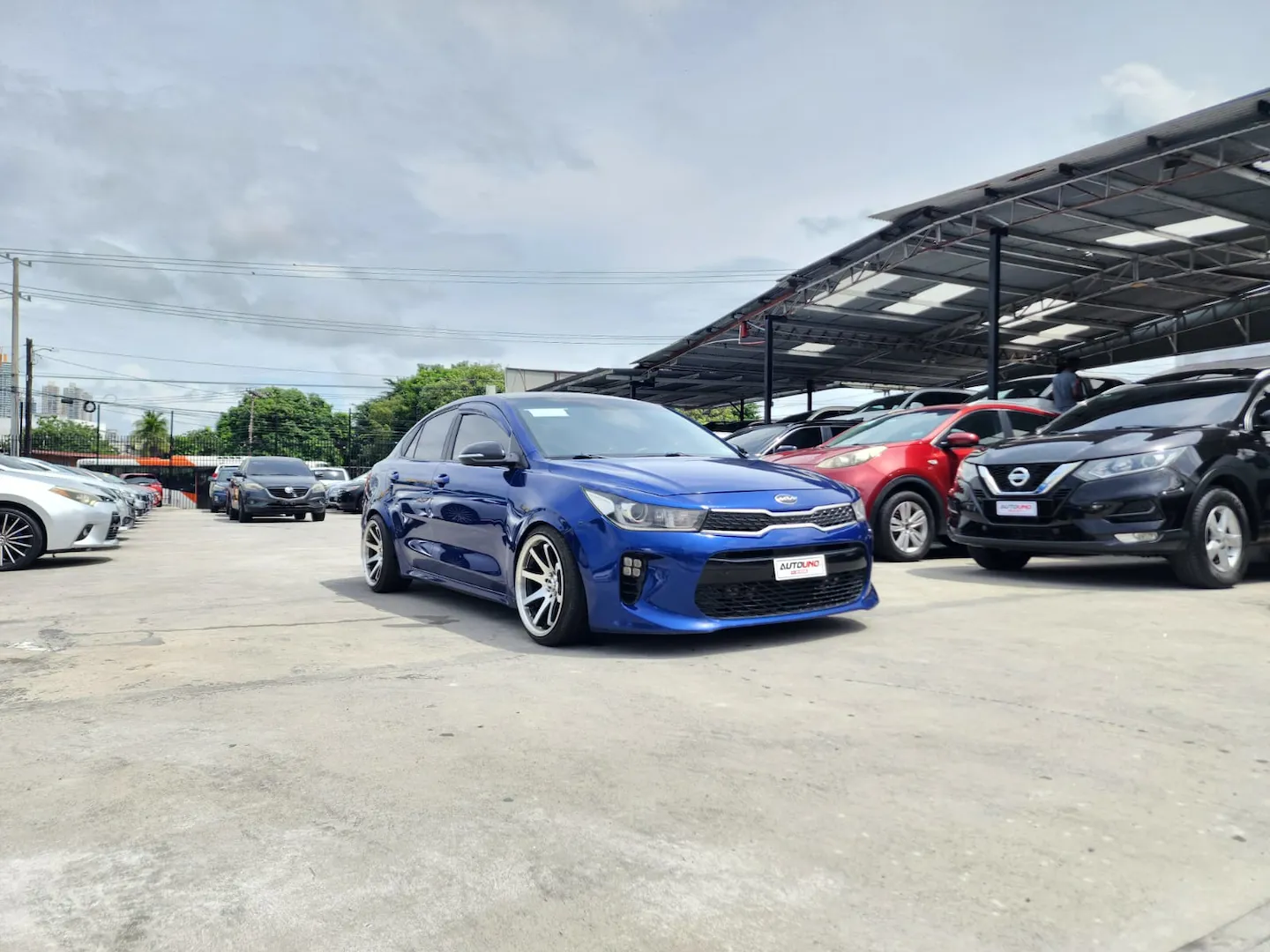 Preview imagenes del auto