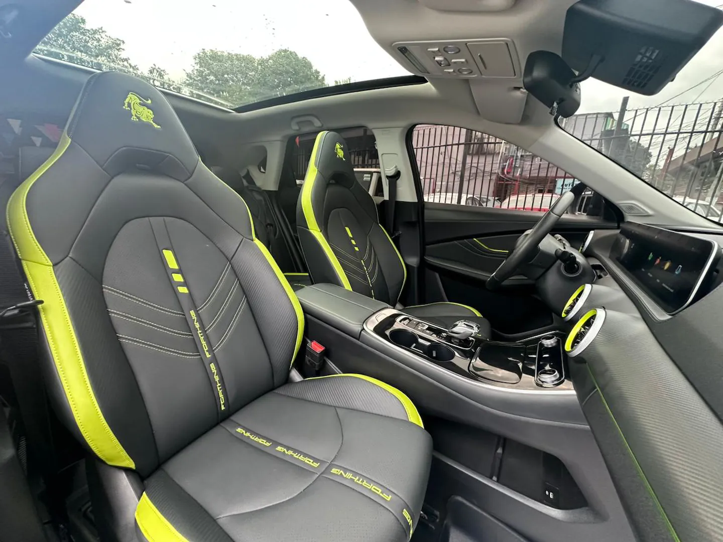 Preview imagenes del auto