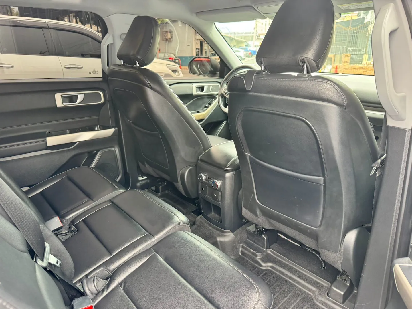 Preview imagenes del auto