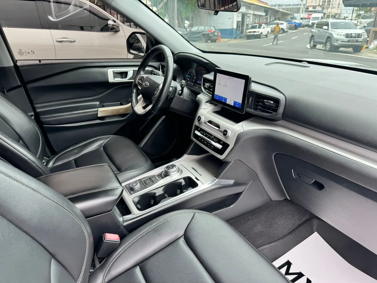 Preview imagenes del auto