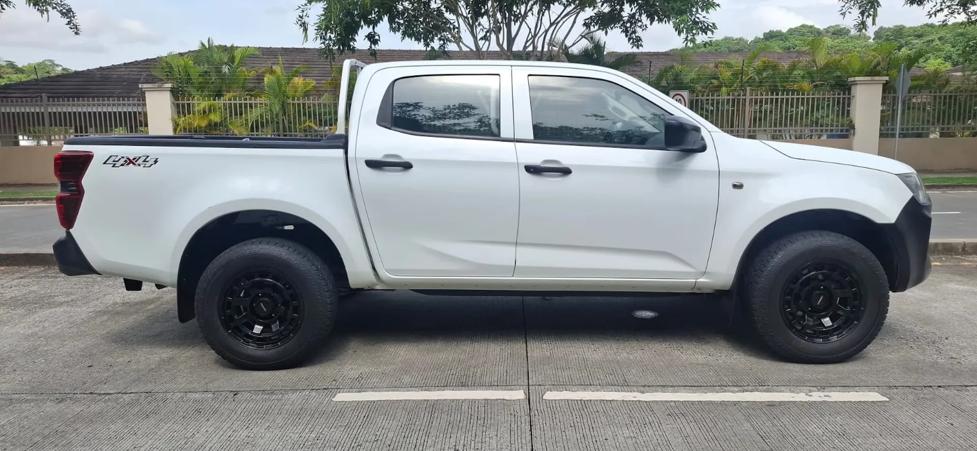Preview imagenes del auto
