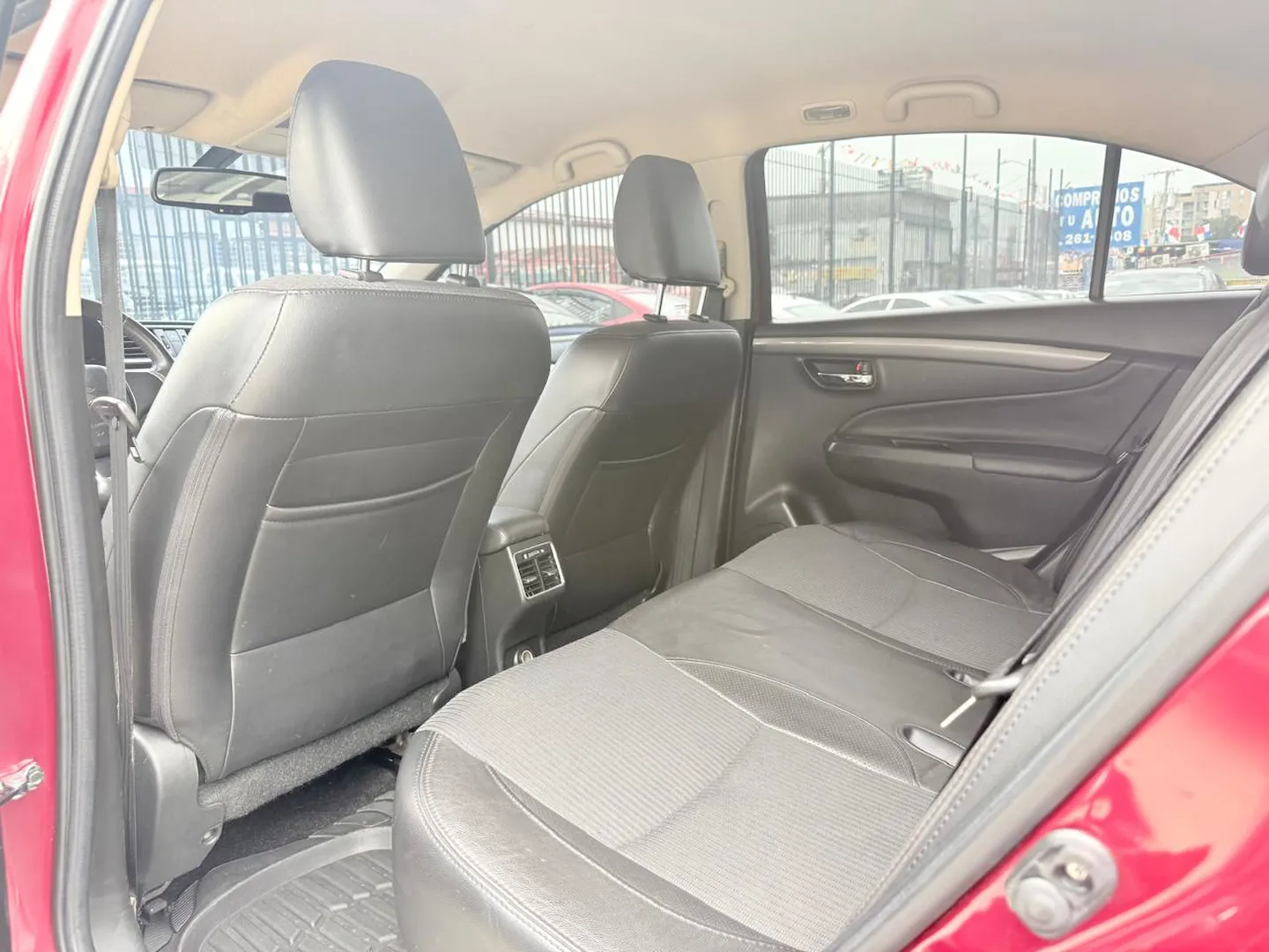Preview imagenes del auto