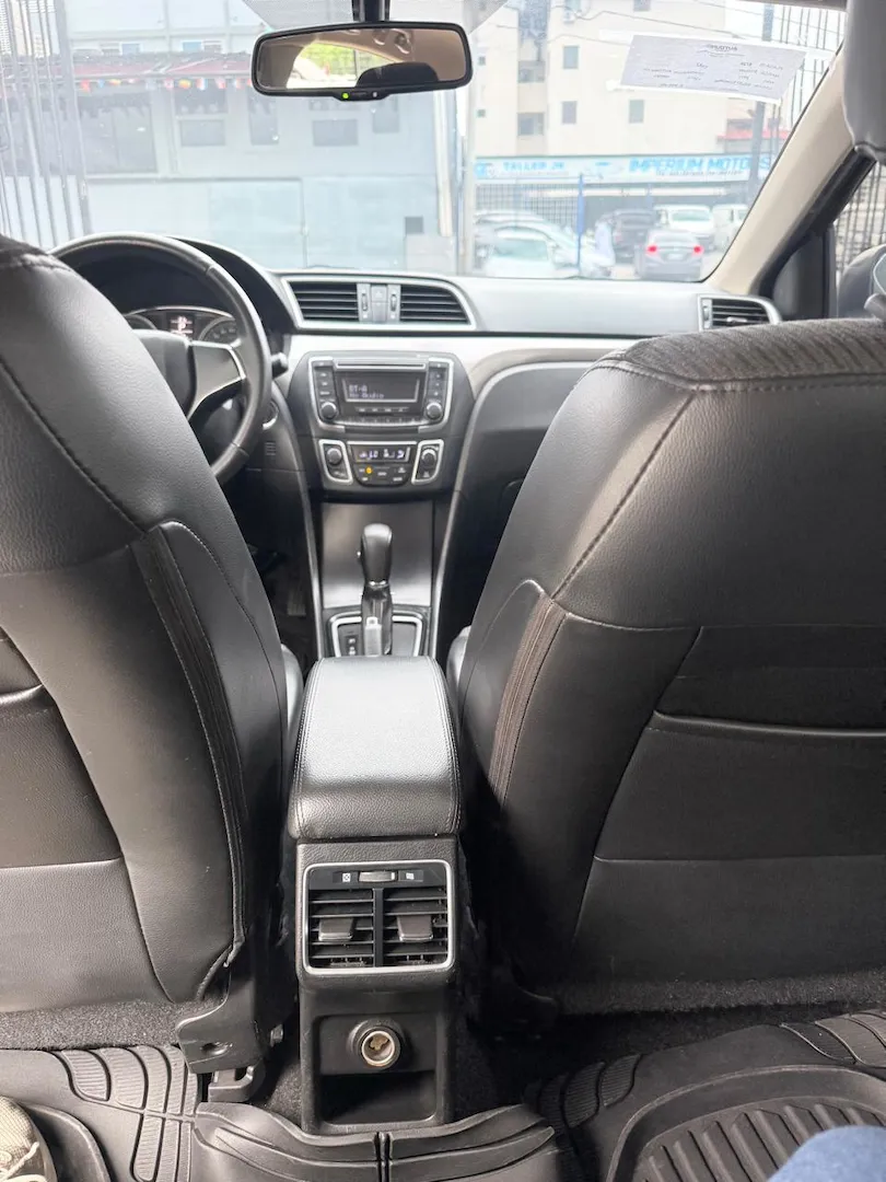 Preview imagenes del auto