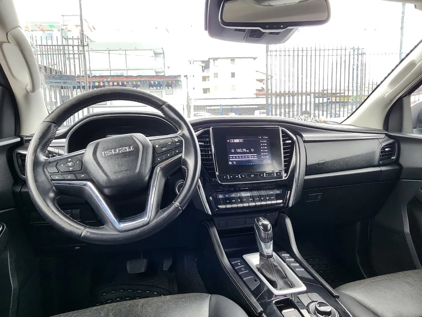 Preview imagenes del auto