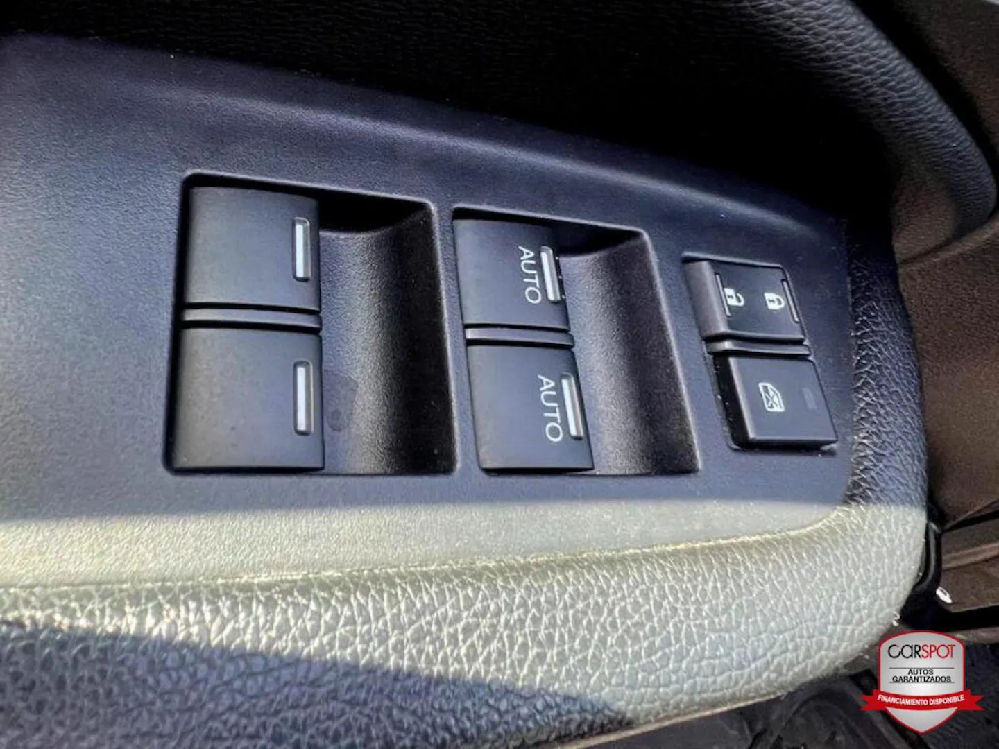 Preview imagenes del auto