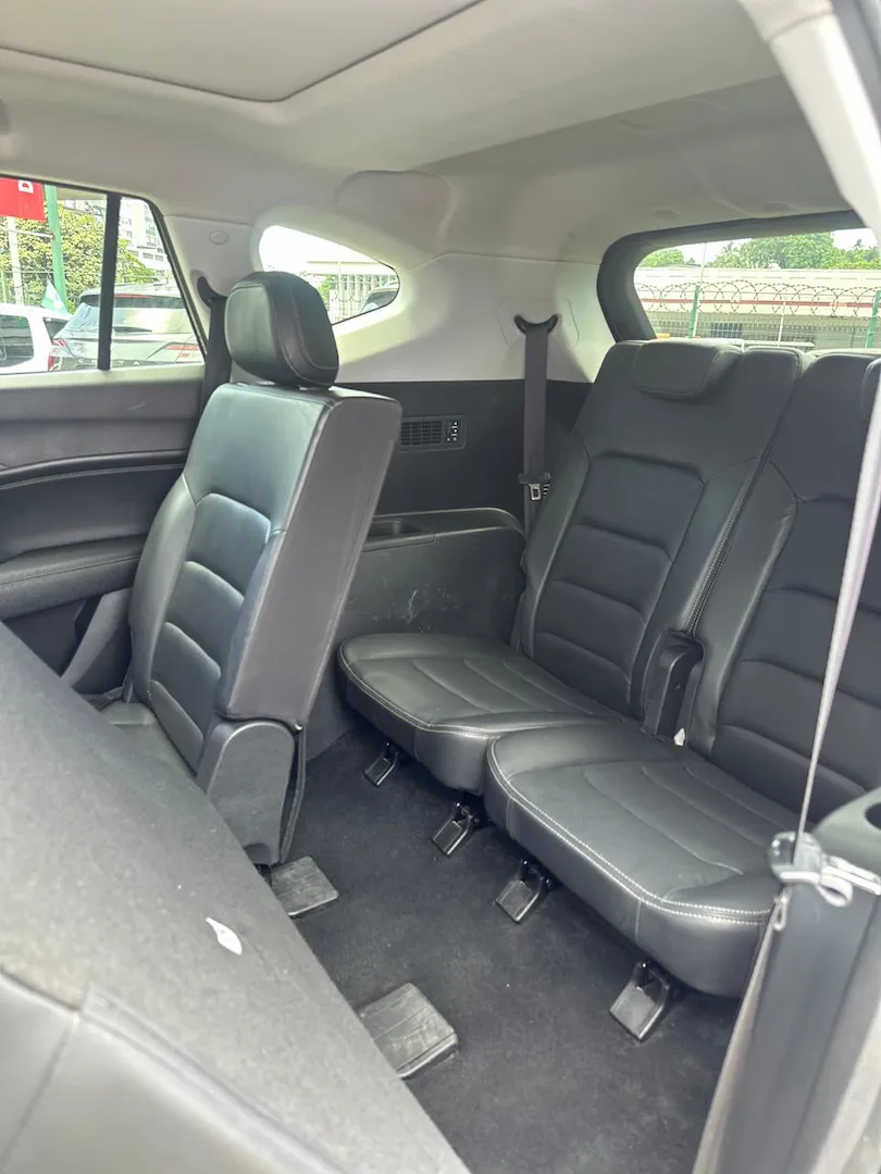 Preview imagenes del auto