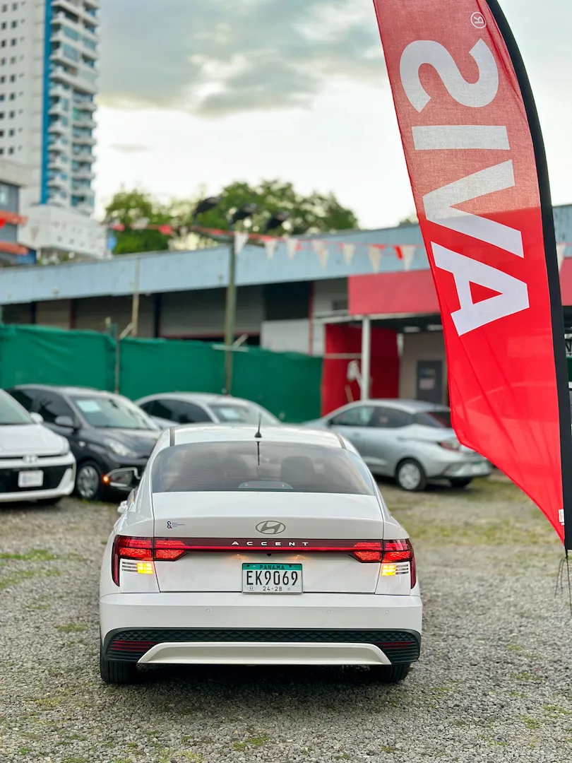 Preview imagenes del auto