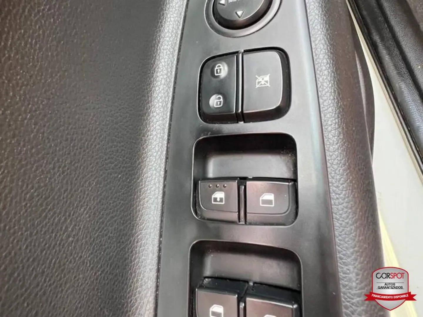 Preview imagenes del auto