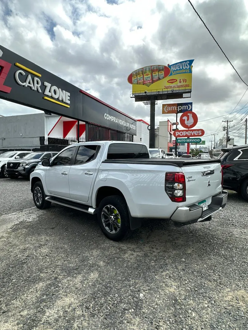 Preview imagenes del auto