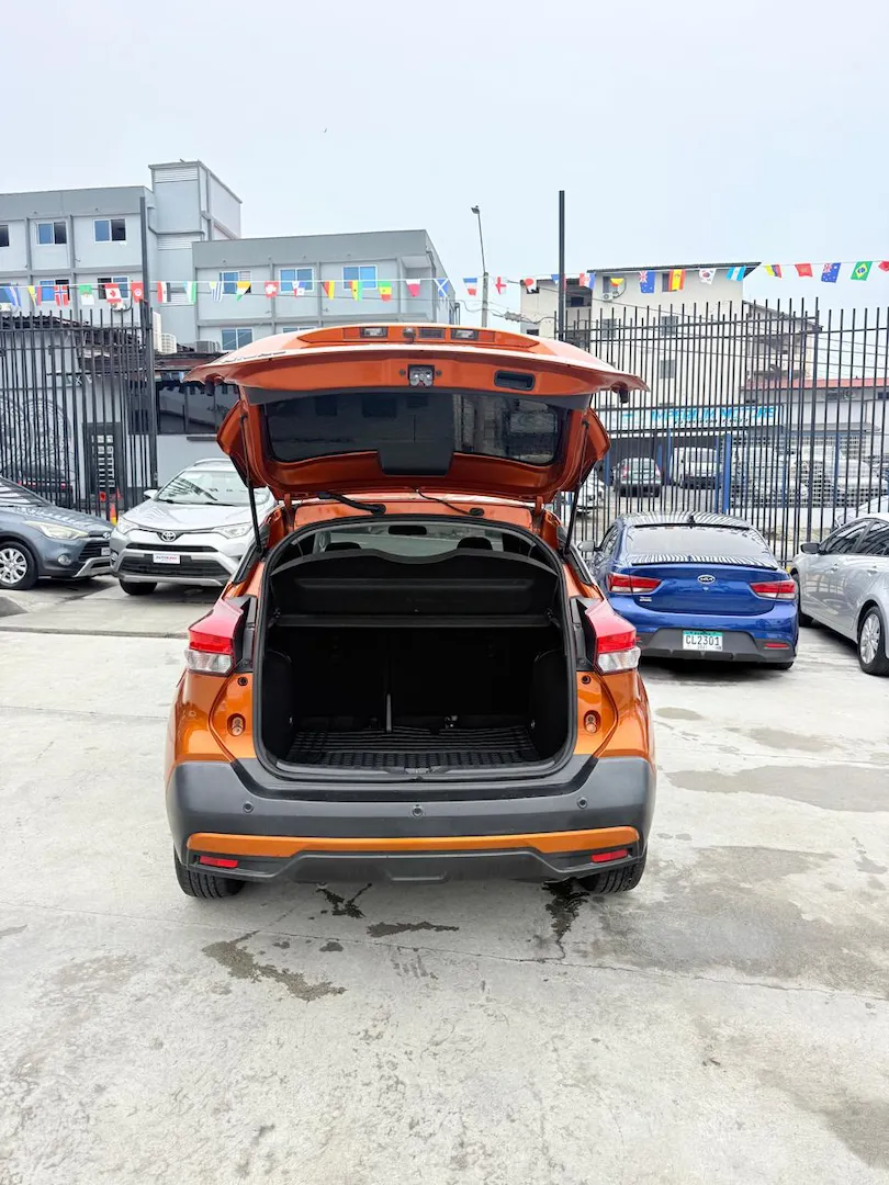 Preview imagenes del auto