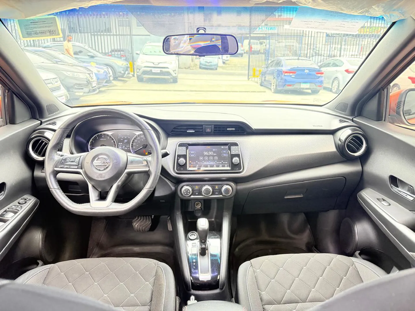 Preview imagenes del auto