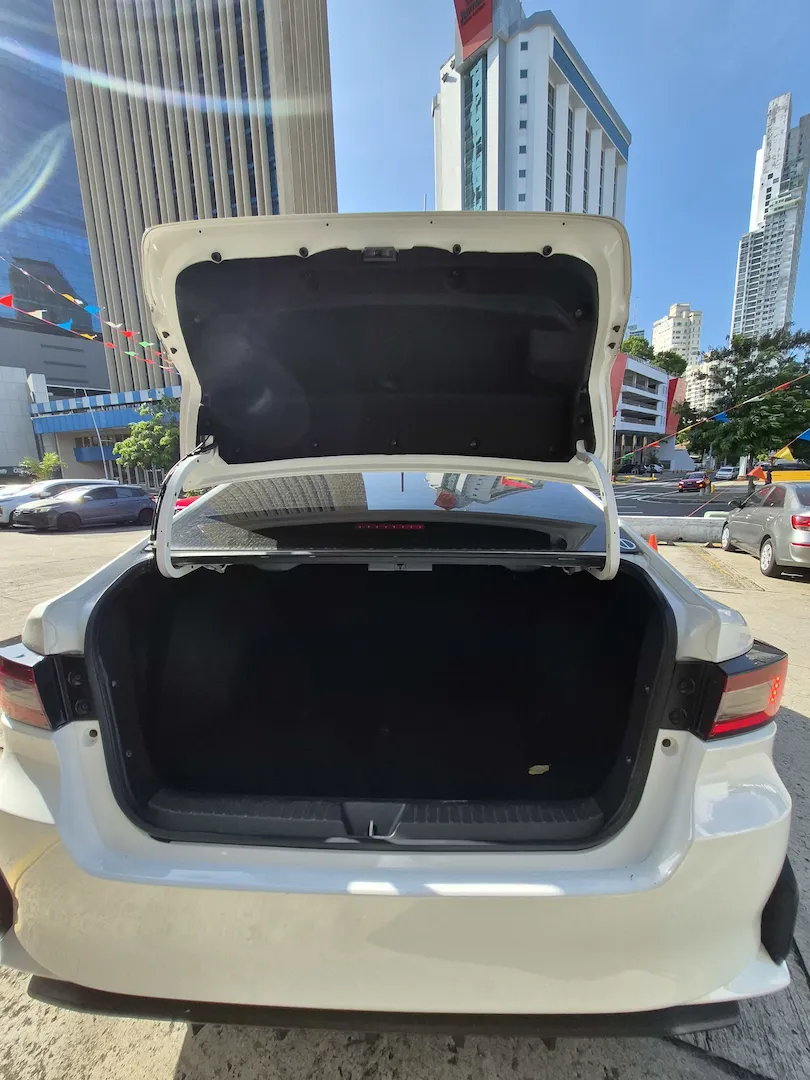 Preview imagenes del auto