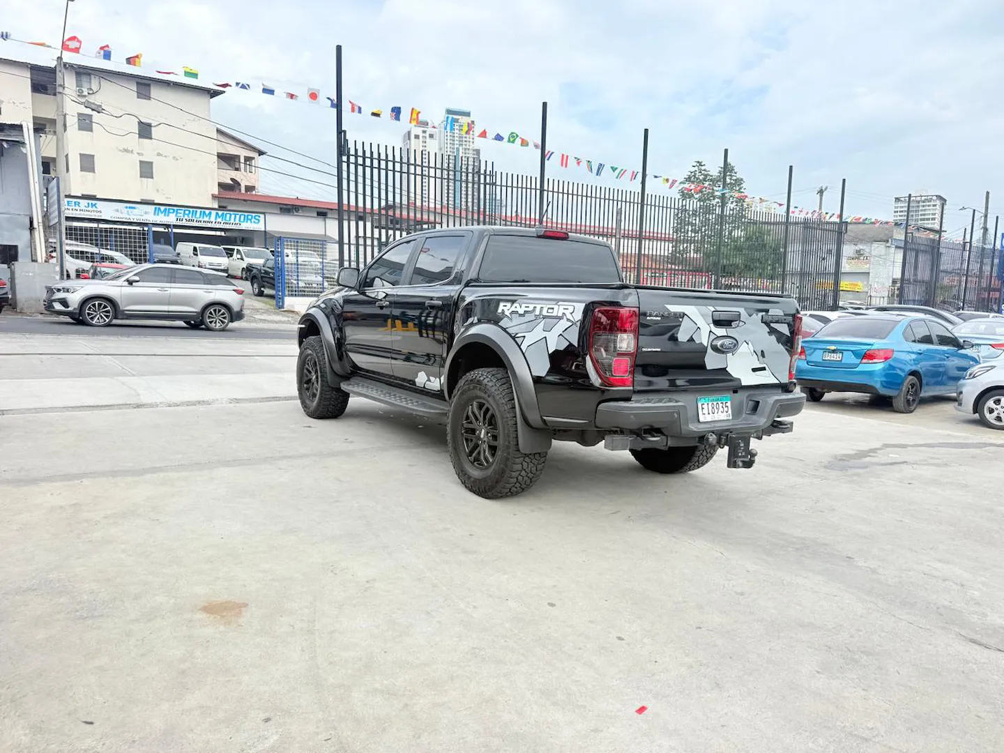 Preview imagenes del auto