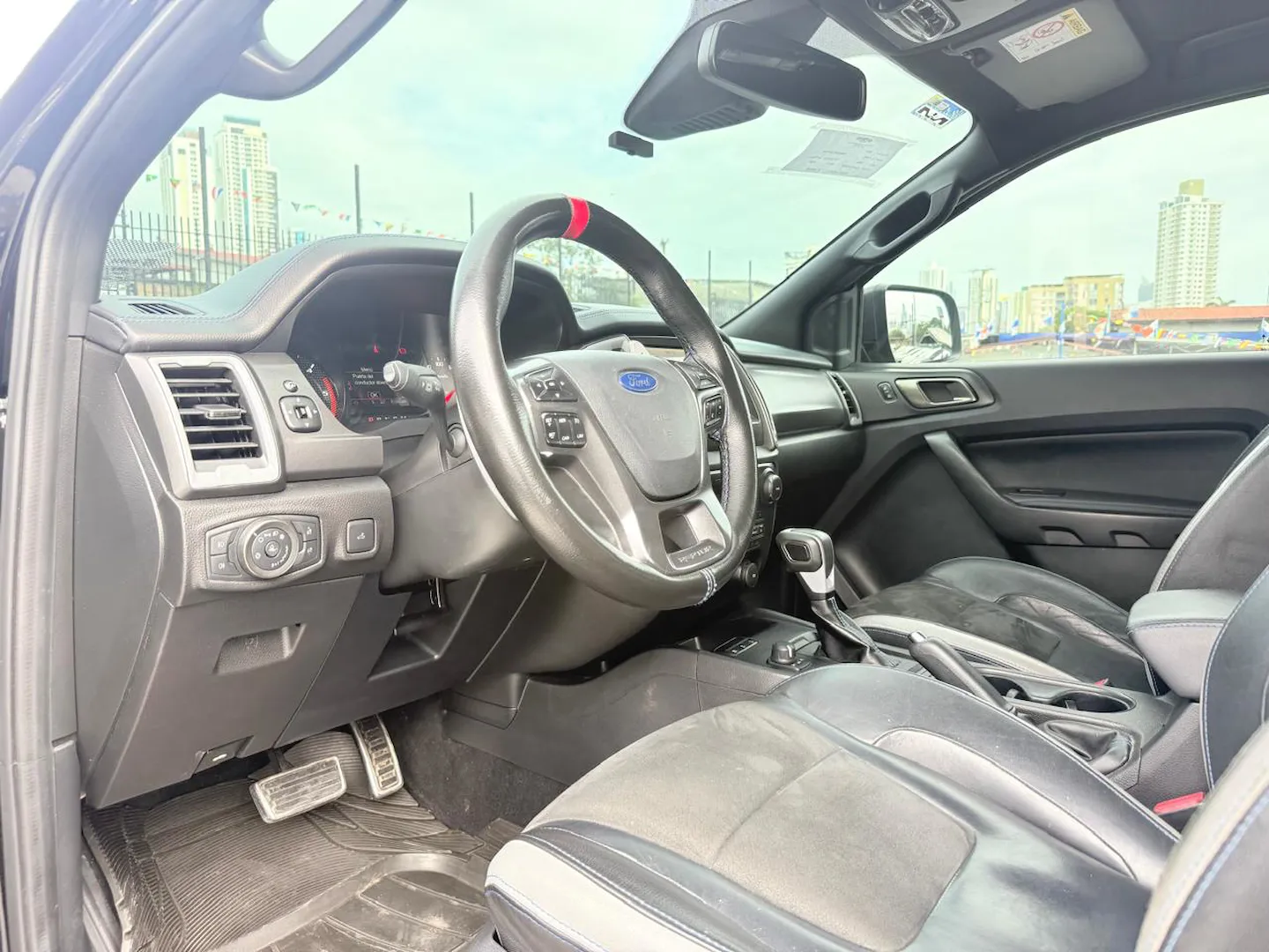 Preview imagenes del auto