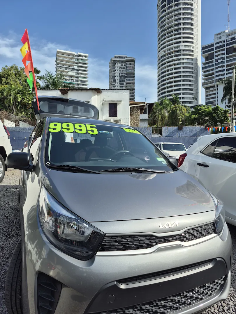 Preview imagenes del auto