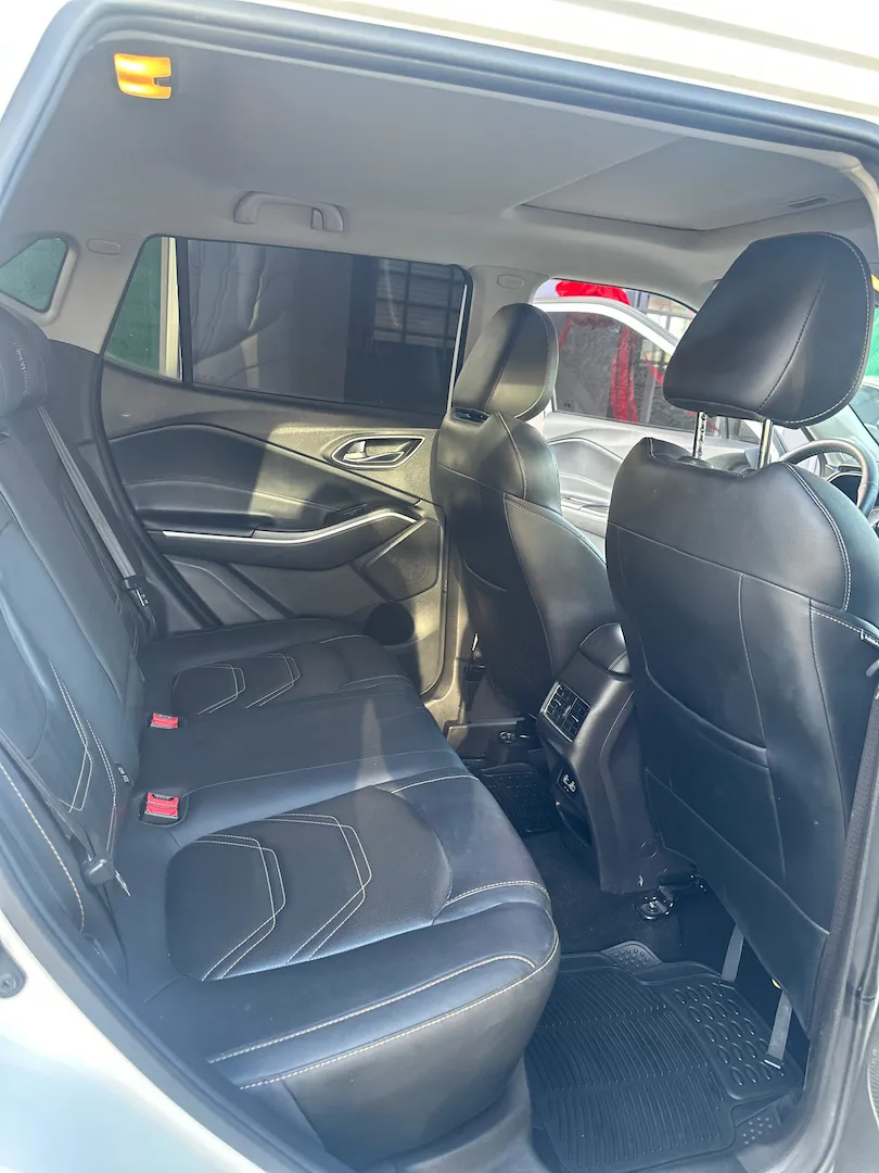 Preview imagenes del auto