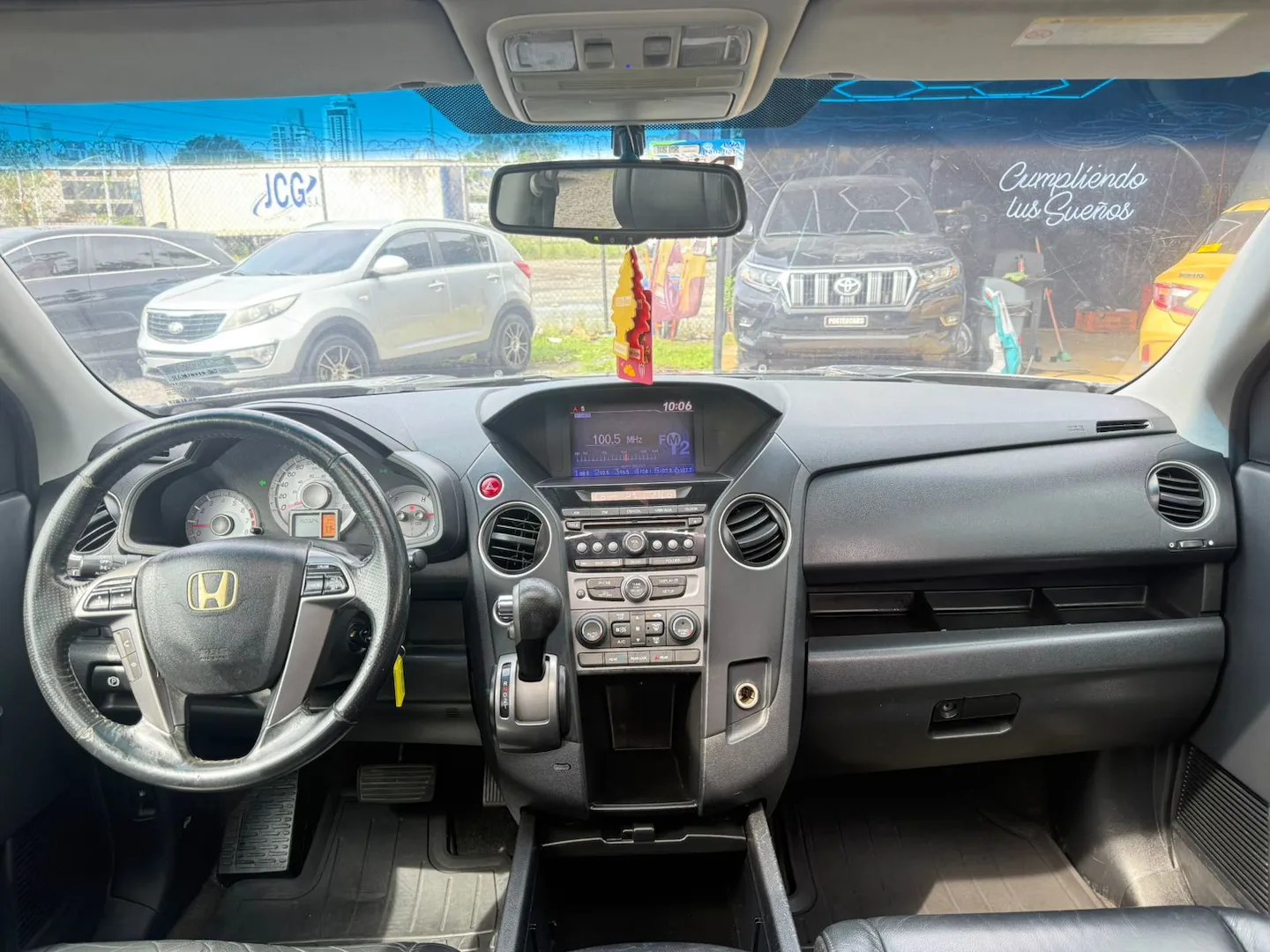 Preview imagenes del auto