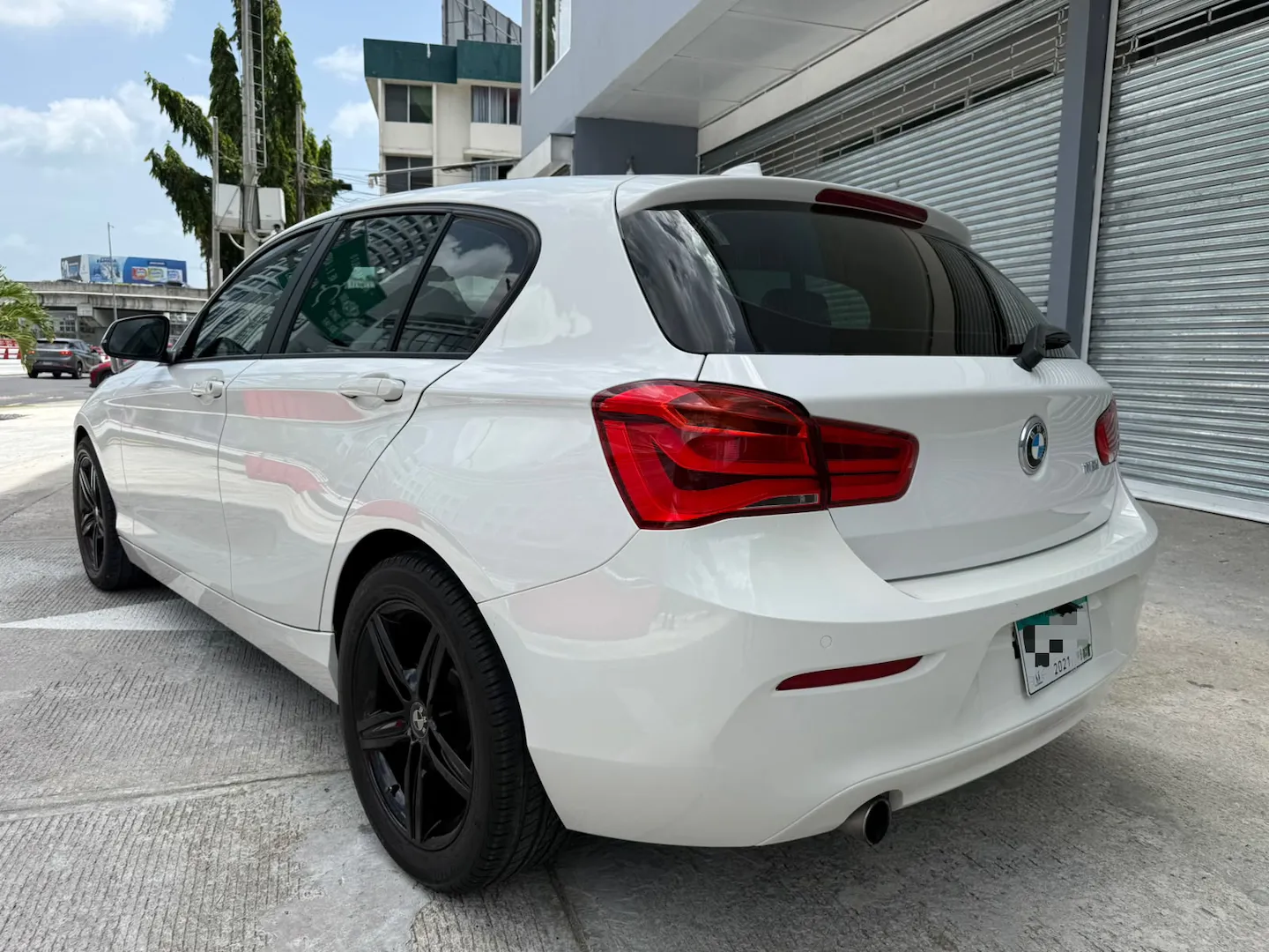 Preview imagenes del auto