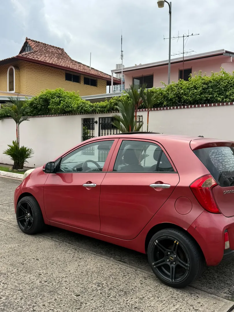 Preview imagenes del auto