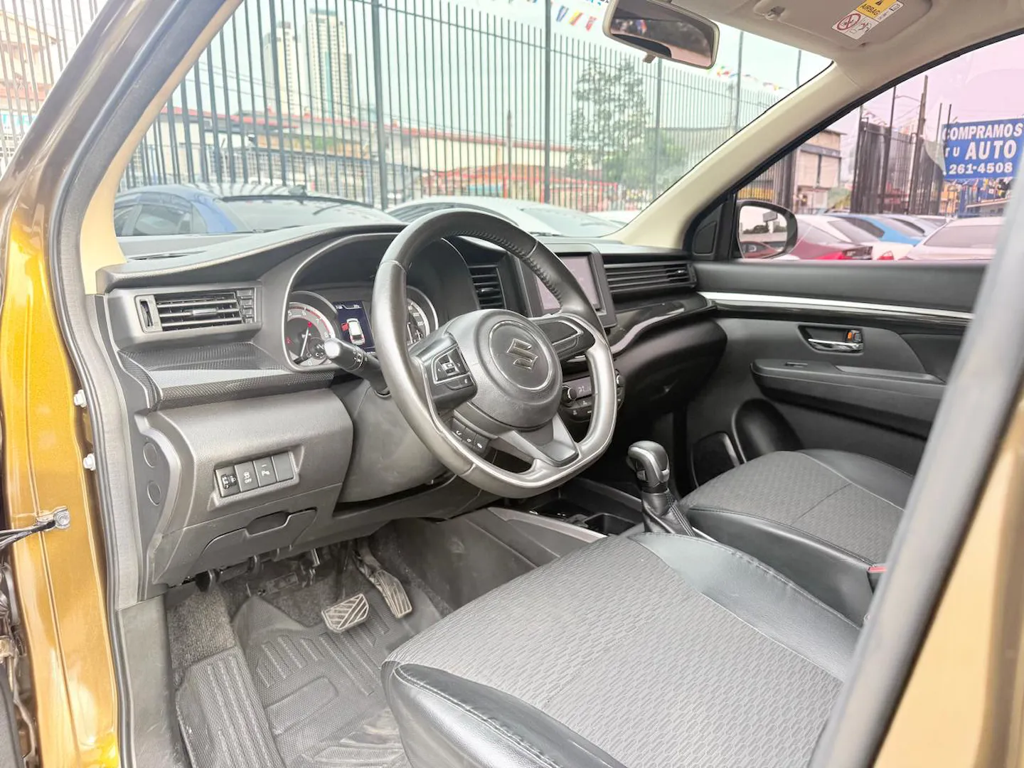 Preview imagenes del auto