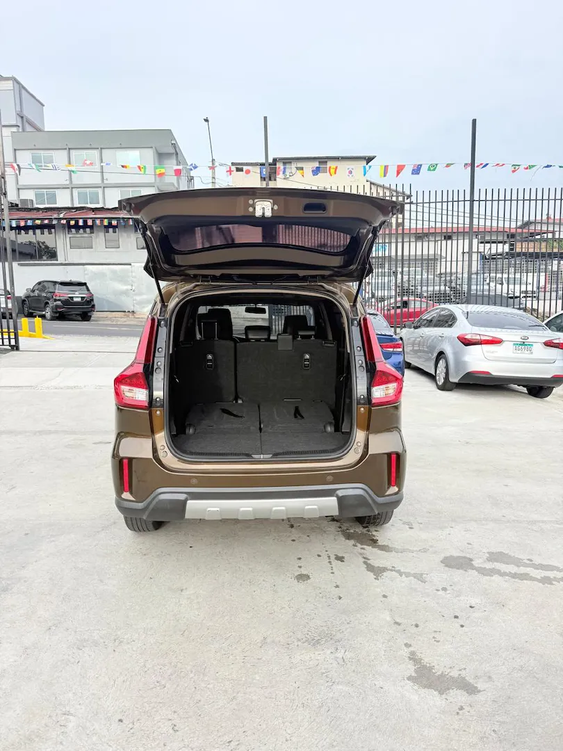 Preview imagenes del auto