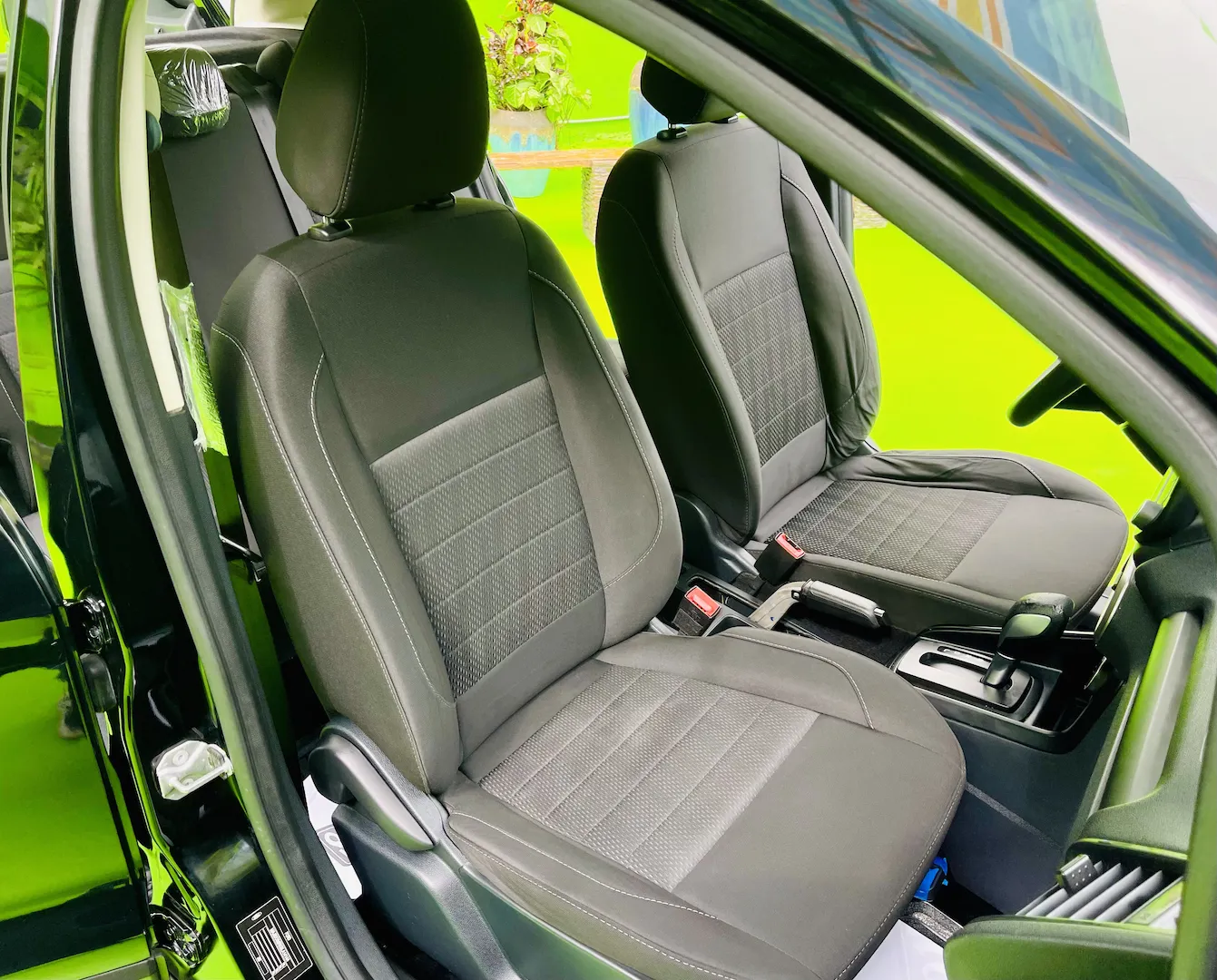 Preview imagenes del auto