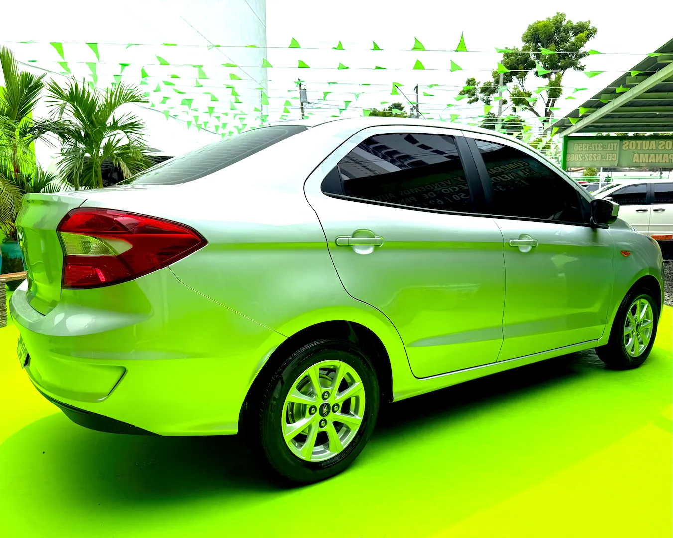 Preview imagenes del auto