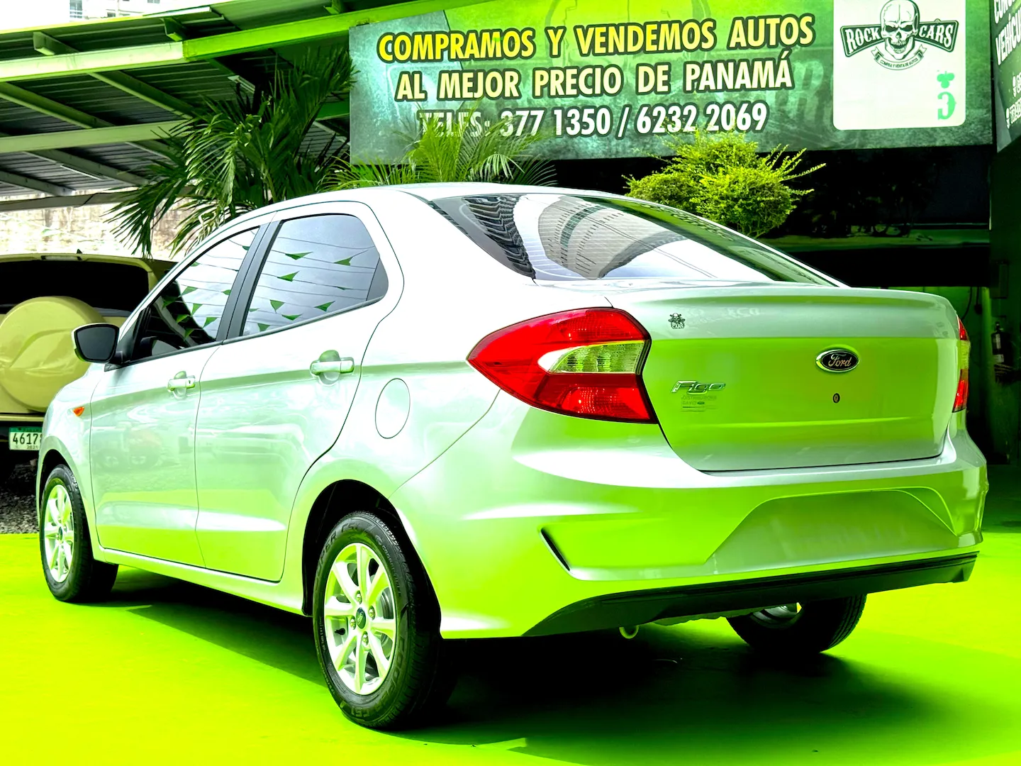 Preview imagenes del auto