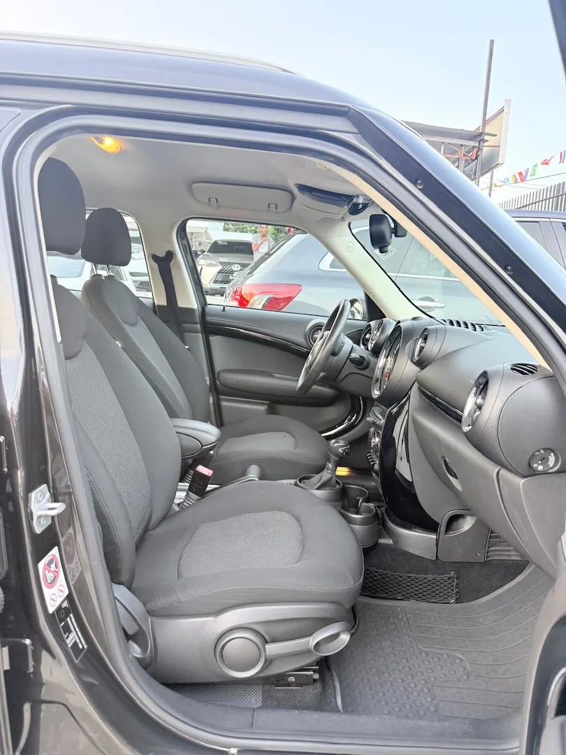 Preview imagenes del auto