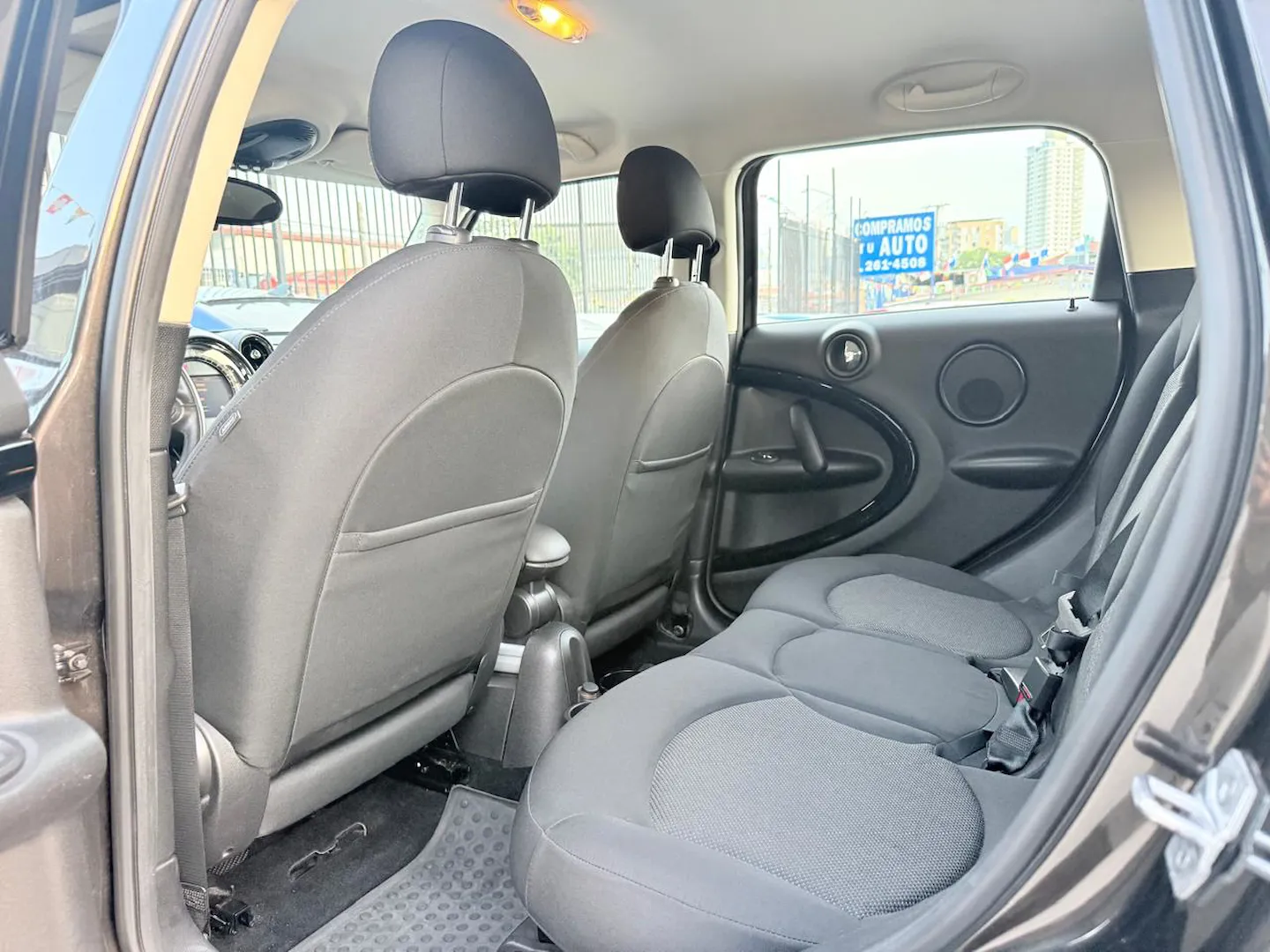 Preview imagenes del auto
