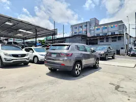 Preview imagenes del auto