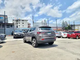 Preview imagenes del auto