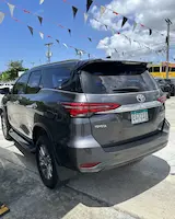 Preview imagenes del auto