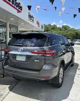Preview imagenes del auto