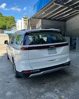 Preview imagenes del auto
